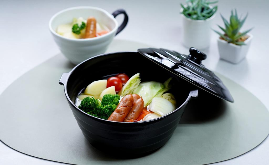 Yaemon Kiln Daikei Only Bowl, All-Purpose Cooking Pot, Oven, and Microwave Safe, Lightweight and Easy To Use, Arita Ware, Ivory, HJ-05