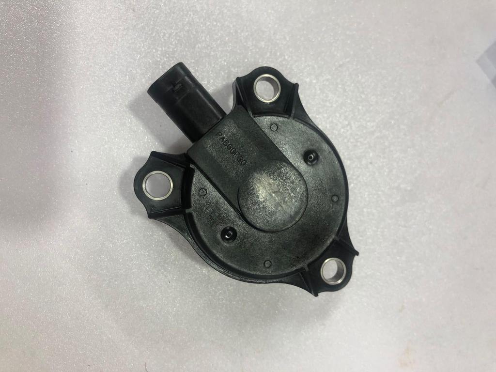 Turbolader-Steuermagnetventil für Mercedes-Benz W204/W212 (Teil 2711560090)