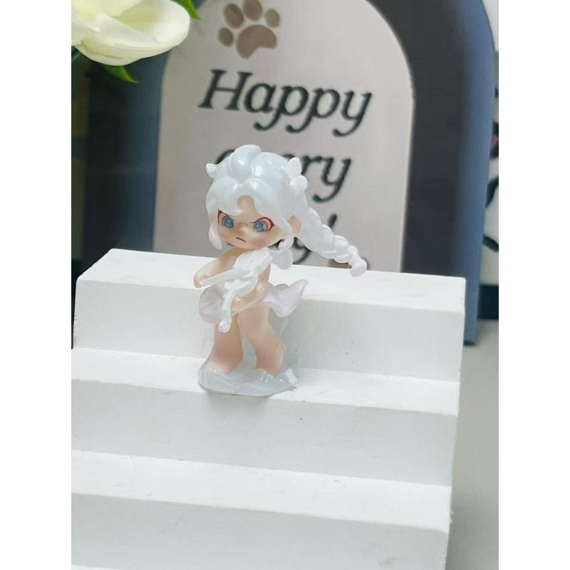 Mengli Dimo Sister Erchuang Changed The Baby's Optional Gift, Which Can Be Punched and Made Into A DIY Keychain Mobile Phone Chain.