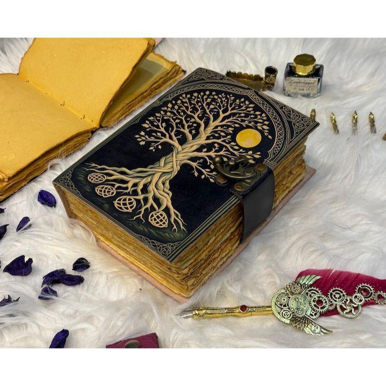 

Tree of Life Leather Journal – Handmade Vintage Notebook and Deckle Edge Paper – Leather Bound Writing Diary & Sketchbook - Gift for Writers 7 x 5 in