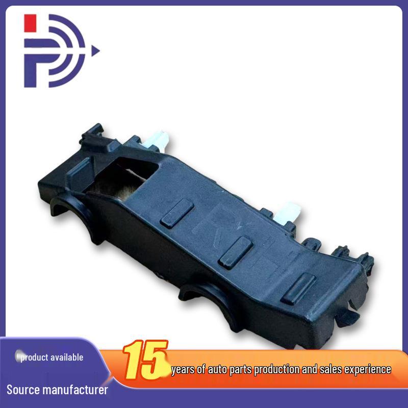 Hyundai Tucson 2015 Front Right Bumper Bracket, Part 86514-D3000