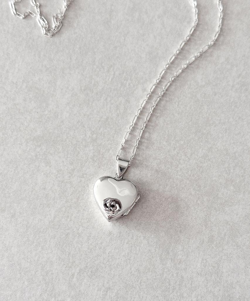 Code.H (Silver 925) Heart Frame Necklace