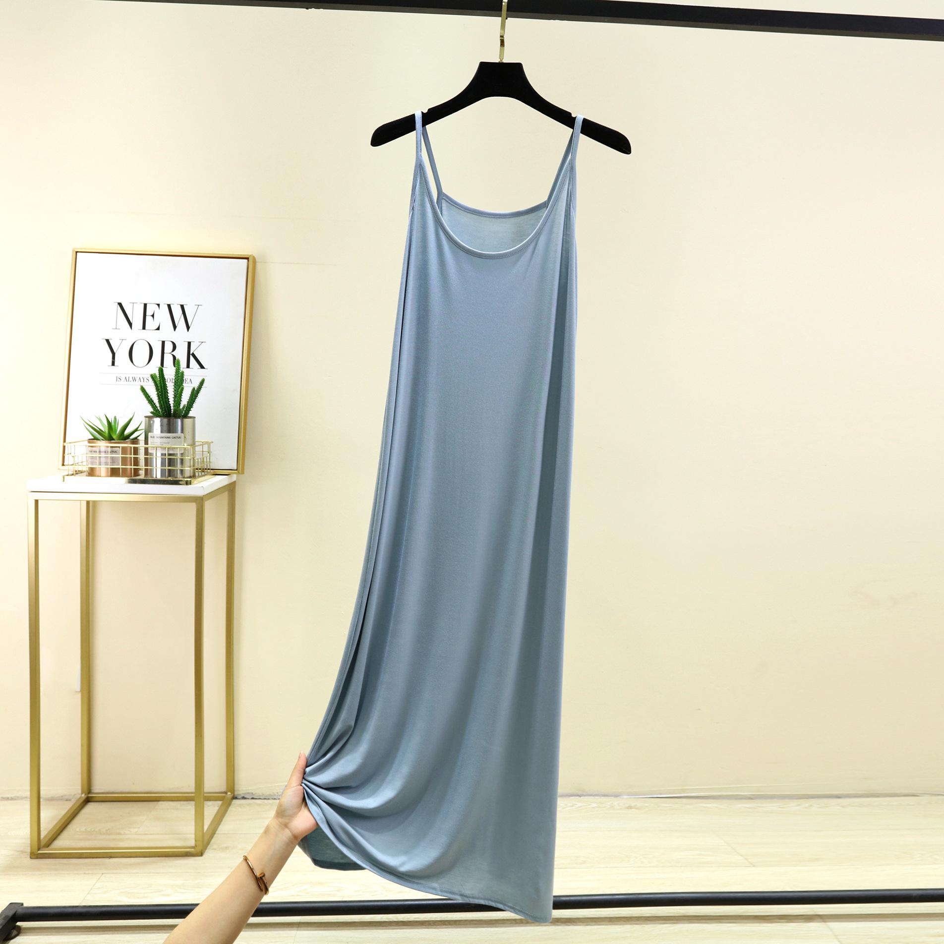 

Платье из модала на тонких бретельках Летнее сексуальное платье-майка без рукавов, однотонное повседневное платье-комбинация Длинная мягкая пижама, базовая комбинезон-комбинация 2XL