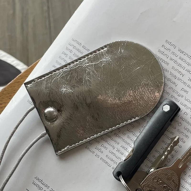 

Pull-Out Key Case Cover Case Leather Key Sleeve Cute Protector Car Key Holder Storage Bag Wallet Case Pendant with Neck String серебряный