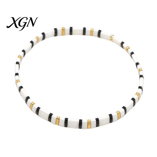 Elastic Stackable Wrist Jewelry Flat Beaded Stretch Bracelets for Women, Bohemian Friendship Bead Bracelets, Simple Layering Bracelet Set Boho
