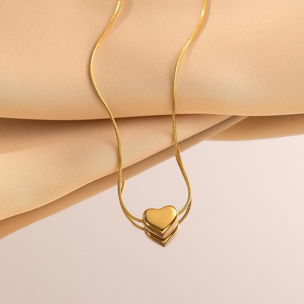 Titanium Steel Love Necklace Light Luxury Simple Accessories Fashionable Temperament Clavicle Chain