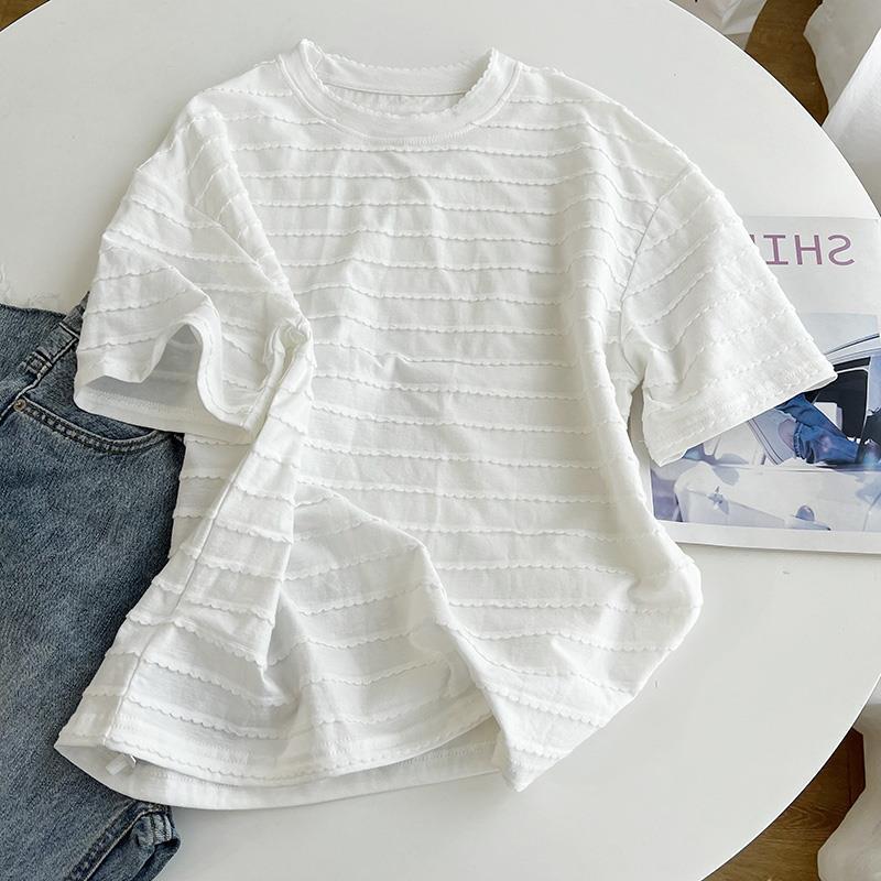 Chic Lace Round Neck Short-Sleeve Women's T-Shirt - 2025 Summer Collection, Loose Fit