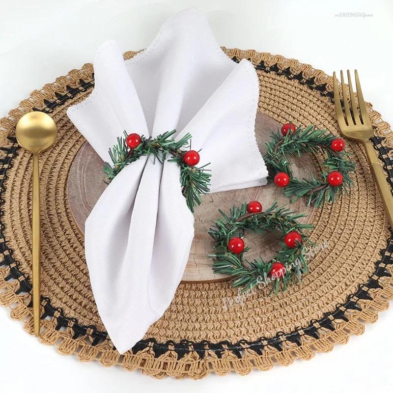1/4/6 Stück Handgemachtes Kreatives Gewebtes Serviettenring-Set - Grenzüberschreitende Weihnachtskollektion mit Roter Beere Tannennadel Kranz Design
