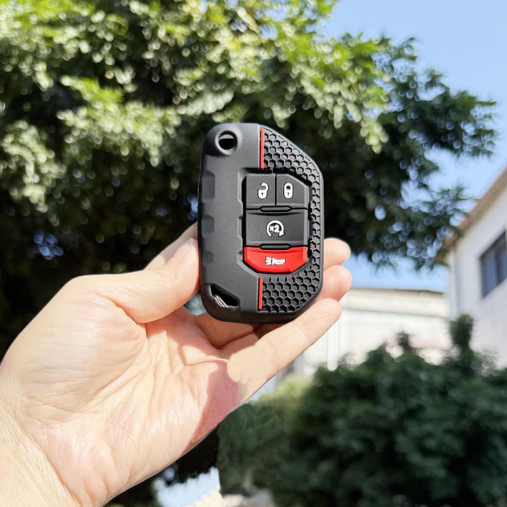 Car Accessories Protector For Jeep JL 2021 Wrangler JLU Gladiator Grand Cherokee Silicone Car Key Caps Holder Folding Key Case