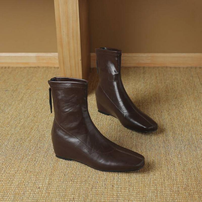 Leder-Martin-Stiefel für Damen im koreanischen Stil, Reißverschluss hinten, einfarbig, Übergröße, Damenstiefel, Gummisohle, Herbst und Winter neu, Damen-Martin-Stiefel