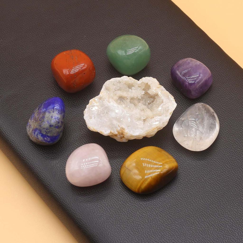 8Pcs/Set, Reiki Healing Crystal Cave Ornament Decoration, Energy Natural Stone Quartz Gems Home Decor Jewelry Collection, Meditation Furnishings Gifts