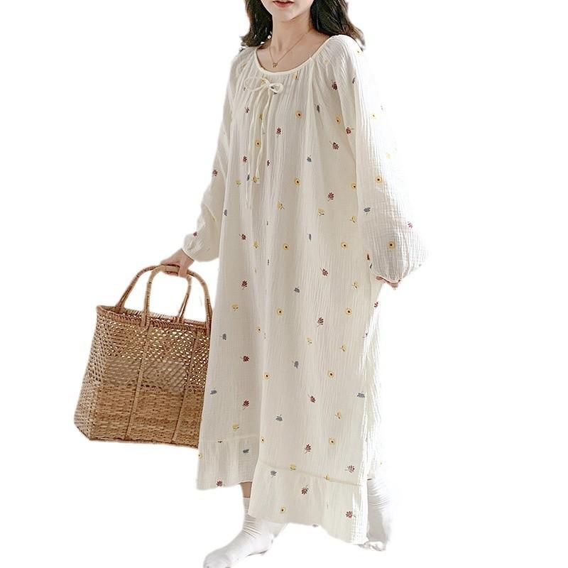 Pajamas Loose double-layer cotton yarn long-sleeved pajamas Princess style crew neck pajamas can be worn outside Sweet and fresh female college