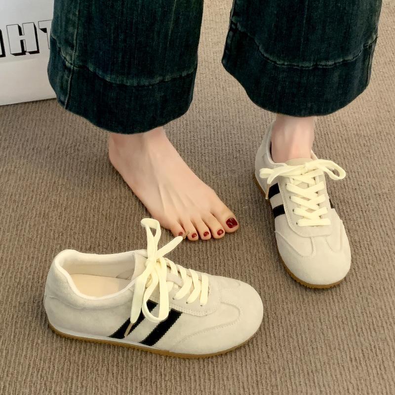 Retro Versatile and Lightweight Flat-soled Forrest Gump Shoes Children's 2025 Summer New Soft-soled Not Tired Foot Board Shoes Retro Women's Shoes