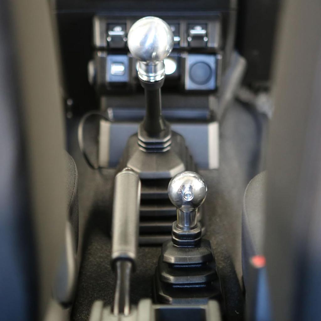 Apio Schaltknauf Aluminium Gefräst Poliert Kompatibel mit Jimny JB64 und Jimny Sierra JB74 Teilenummer 6031-12A