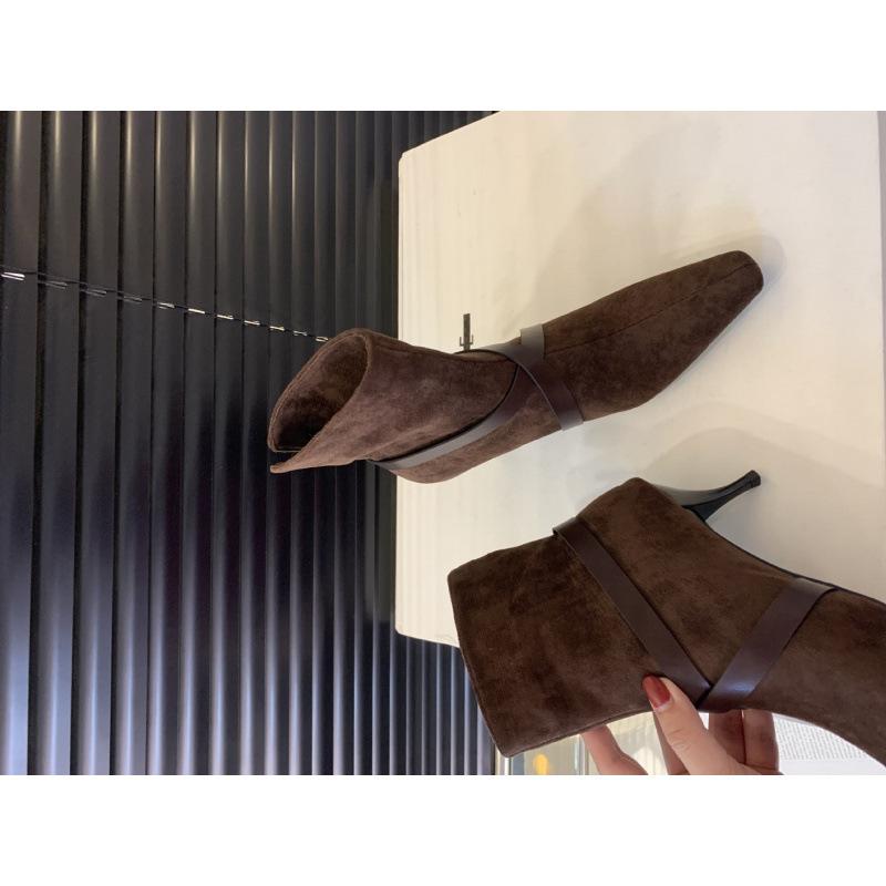 

2025 autumn and winter new pointed-toed thin-heeled thin boots temperament French high-heeled short boots women s cross-belt buckle boots 39 коричневый