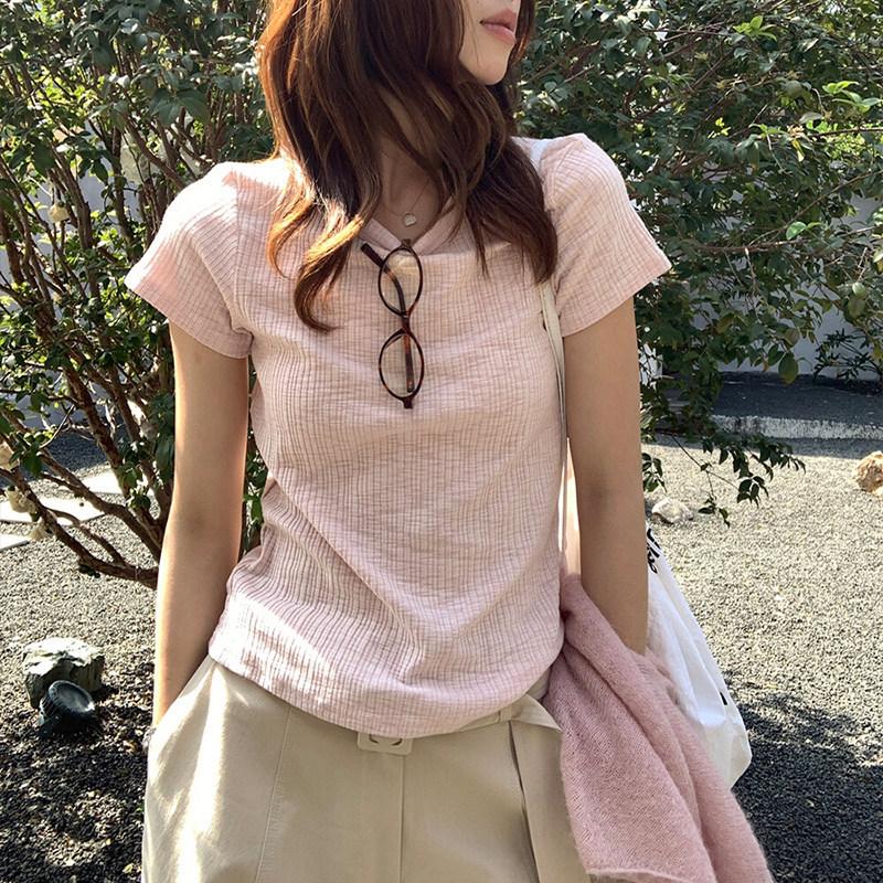 Korean pink Xiaofei sleeve front shoulder knitted short-sleeved T-shirt women's summer spice girl slim-fit short t-shirt temperament top