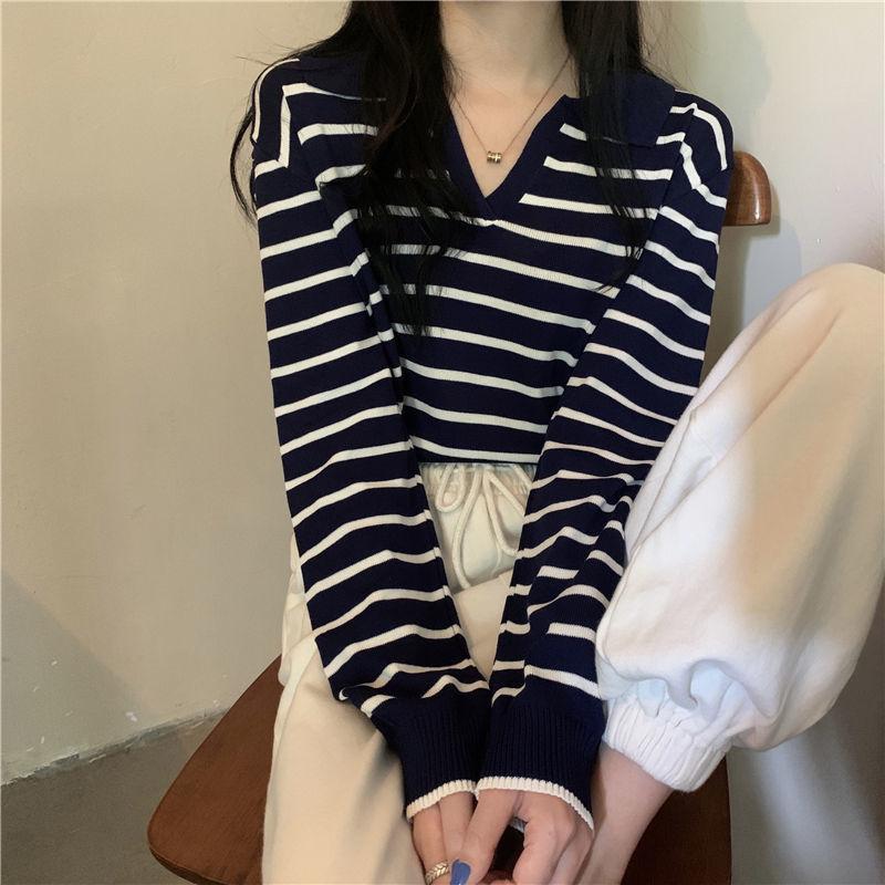 Lazy Style Loose Fitting Pullover Long Sleeved Knitted Sweater Women's Contrasting Striped Short Top