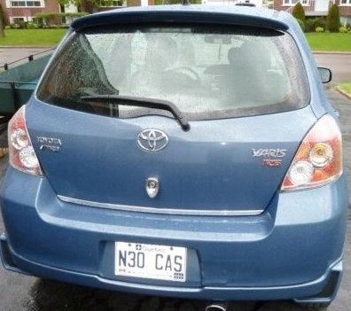 CHROME STRIP ON THE HOOD - TOYOTA YARIS II 05
