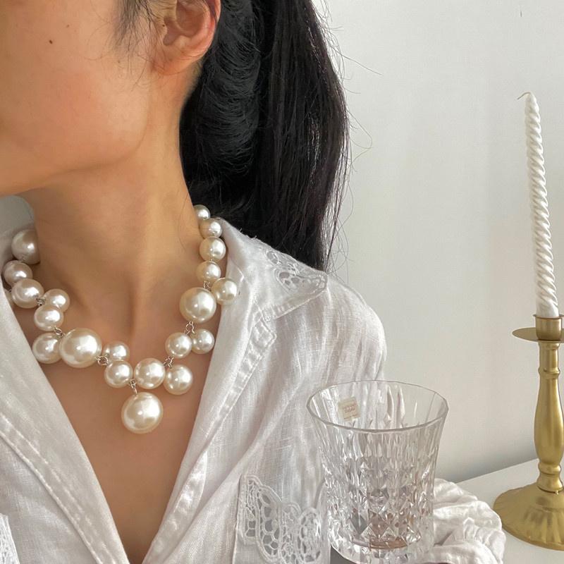XIALUOKE Vintage Hyperbola Korálky Perly Náhrdelník Řetízek na klíční kost Dámský Elegantní Náhrdelník s přívěskem Svatební Šperky