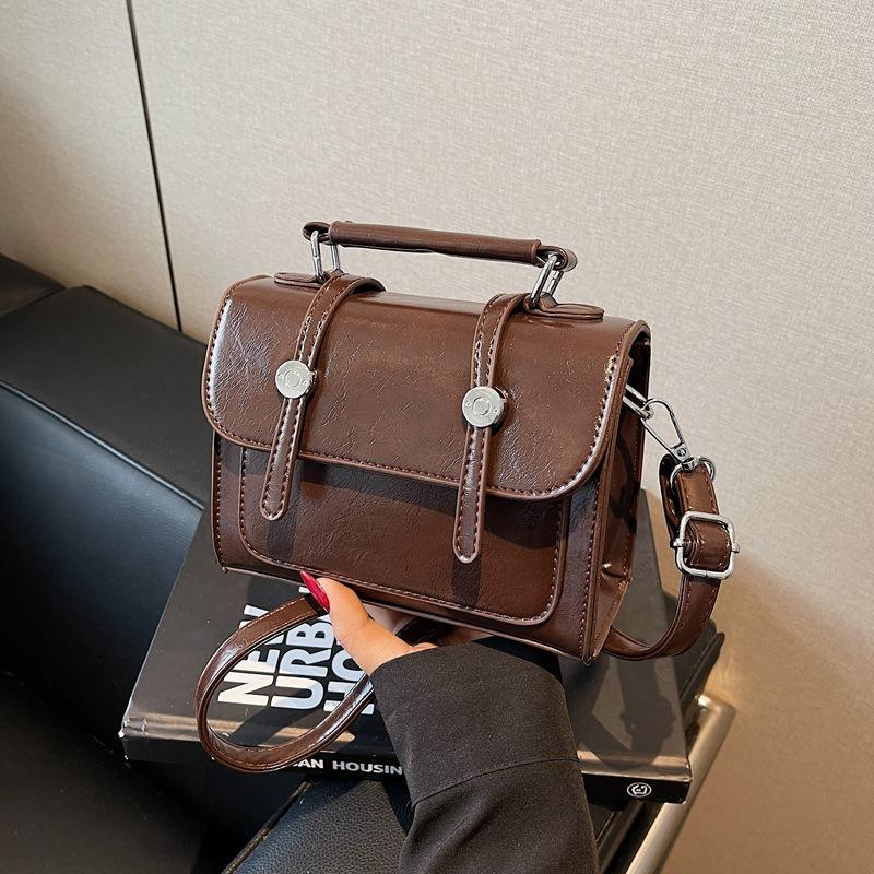 

Premium texture small bag women s new fashion retro shoulder messenger bag versatile portable small square bag