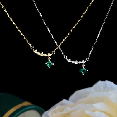 Square Green Diamond Necklace Women's Fashion Light Luxury Smile Collarbone Chain