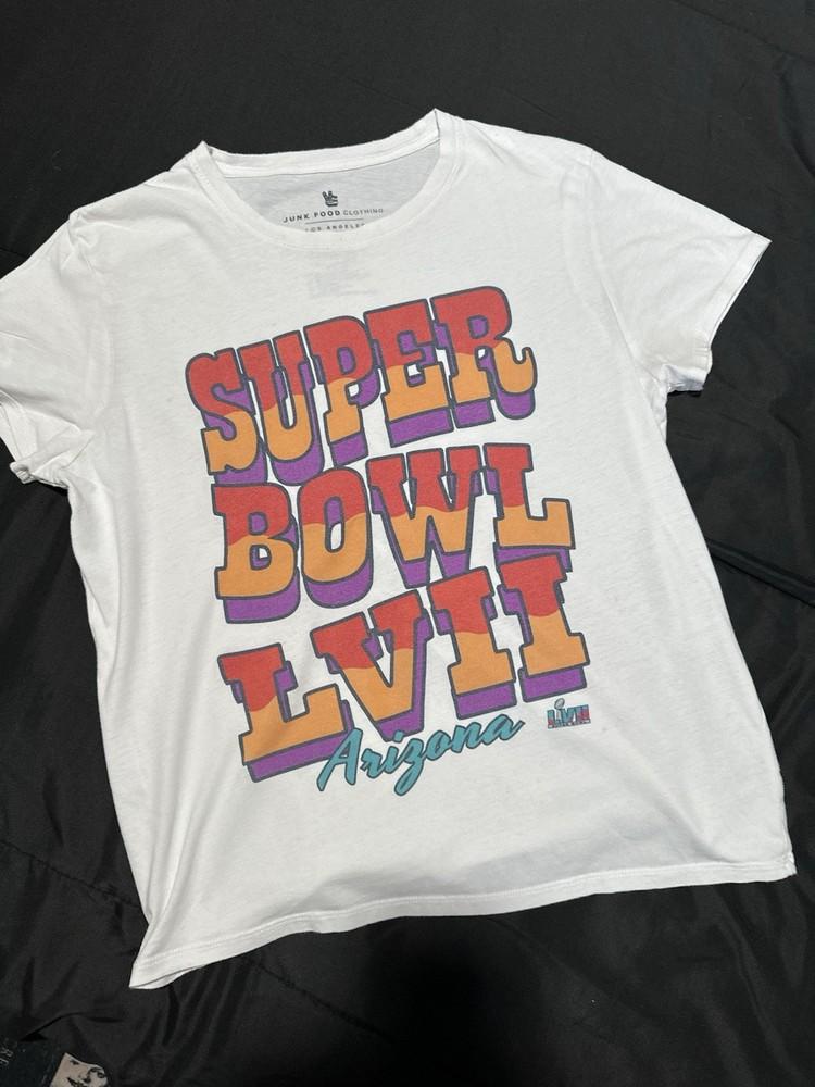Junk Food White Graphic NFL Super Bowl LVII TShirt Men’s Size M Retro amp Rare Unisex T-Shirt L