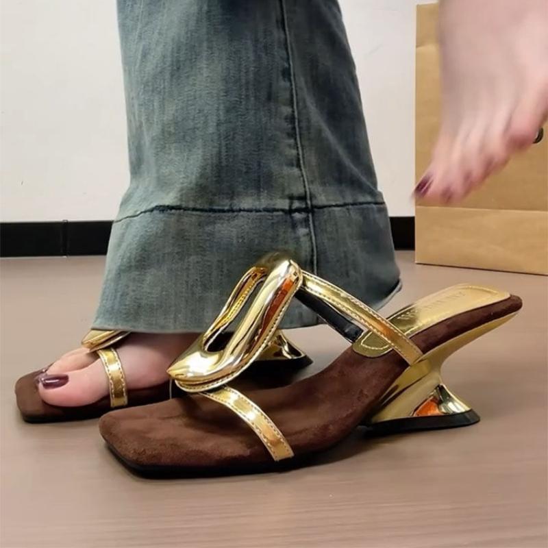 Mode Eckige Zehen Hohe Absätze Damen Hausschuhe Neue Sandalen 2025 Trend Sommer Klobige Schuhe Designer Flip Flops Kleid Party Pumps Zapatos