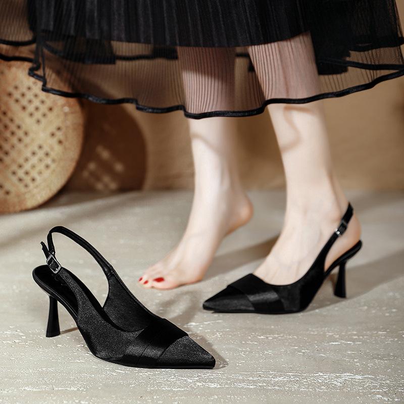 Pointed silver high heels women's stiletto 2025 new large size temperament empty strap single shoes French bag head sandals