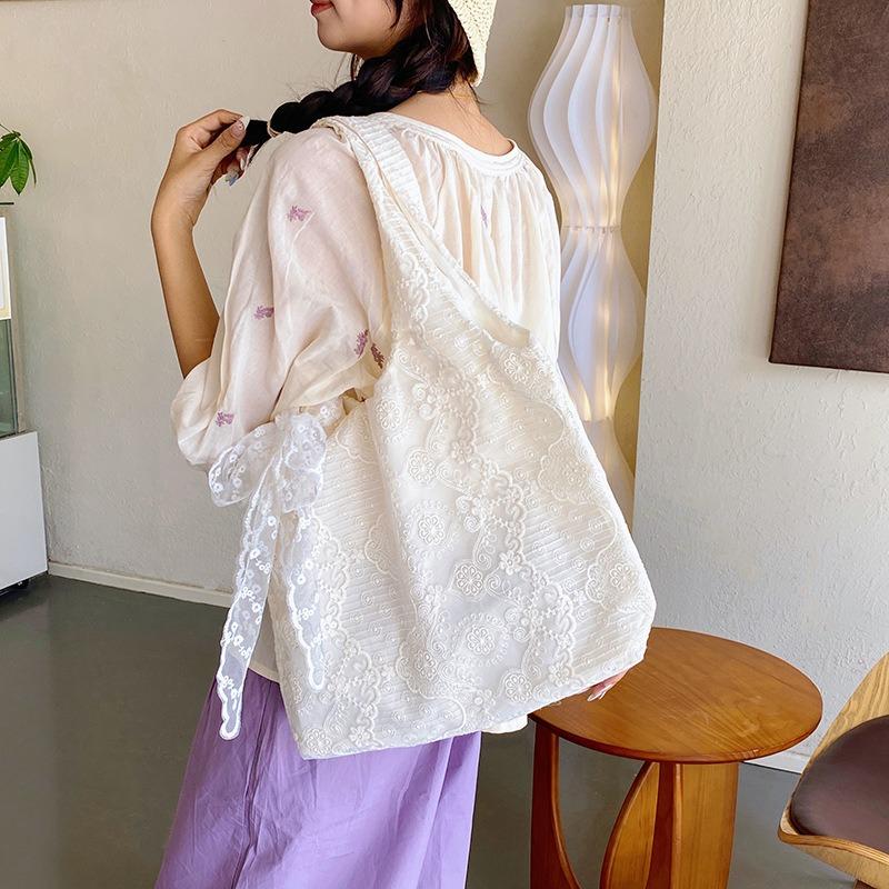 Small fresh lace cloth bag women's large capacity lazy wind shoulder tote bag commuter armpit bag