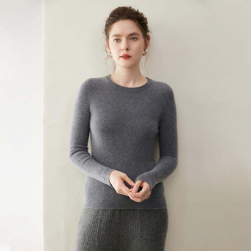 Pure Cashmere Women's Round Neck Sweater - 2026 Autumn/Winter, Versatile Slimming Style, Solid Color Warm Base Layer.
