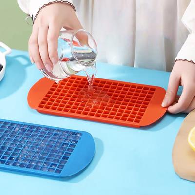 Mini Stampo per Ghiaccio in Silicone 160 Cubetti Piccoli Cubetti di Ghiaccio Sensoriali Visivi Congelamento Rapido Facile Sbrinamento Strumento Perfetto per il Fai da Te