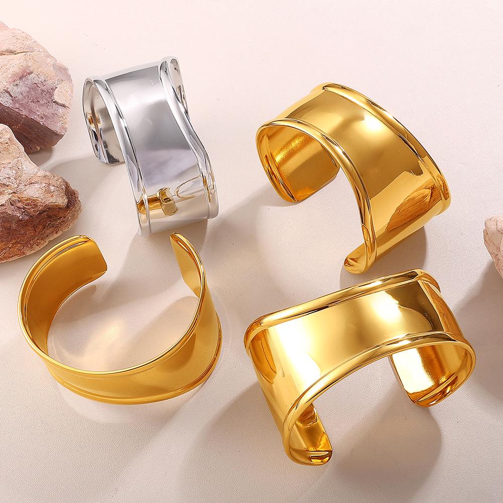 C-Shaped European and American High-End Minimalist Wide-Face Bracelet with Unique Design