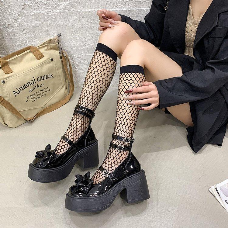 Neue klobige Absatzschuhe 2026 Höhensteigernd Übergröße Französischer Stil Schleife Retro Süß und Cool Kleine Damen Lederschuhe