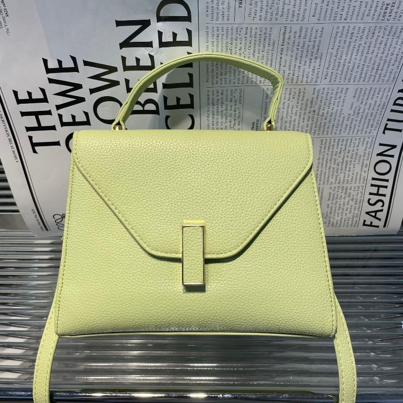 

Portable Kelly bag, new fashion trapezoidal small square bag, high-end fashion shoulder bag, niche women s bag