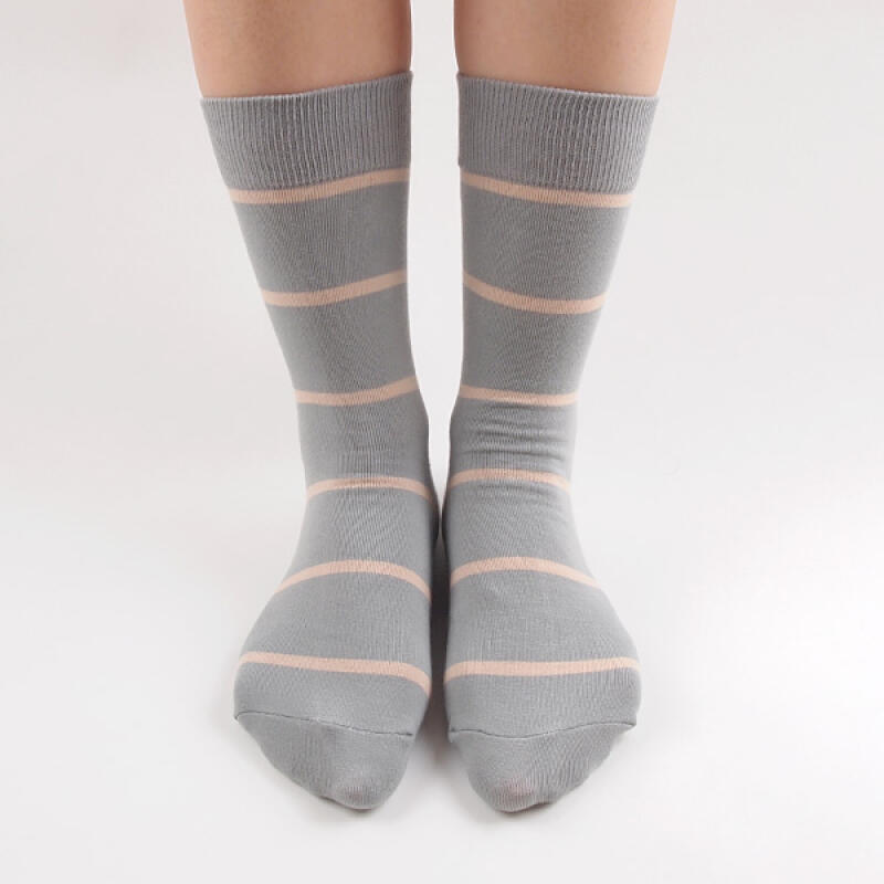 memento striped socks