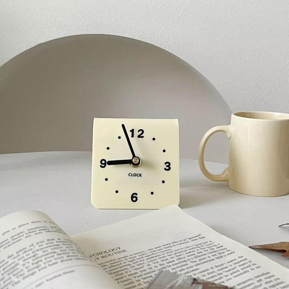 Creative Silent Desk Clock Acrylic Bedside Table Clock New Tabletop Clock