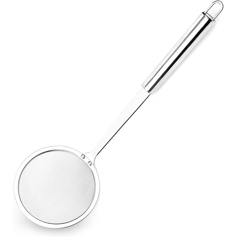 

Long-handle stainless steel filter spoon, fine mesh for skimming grease and foam. Practical essential kitchen tool for cooking. 1pc