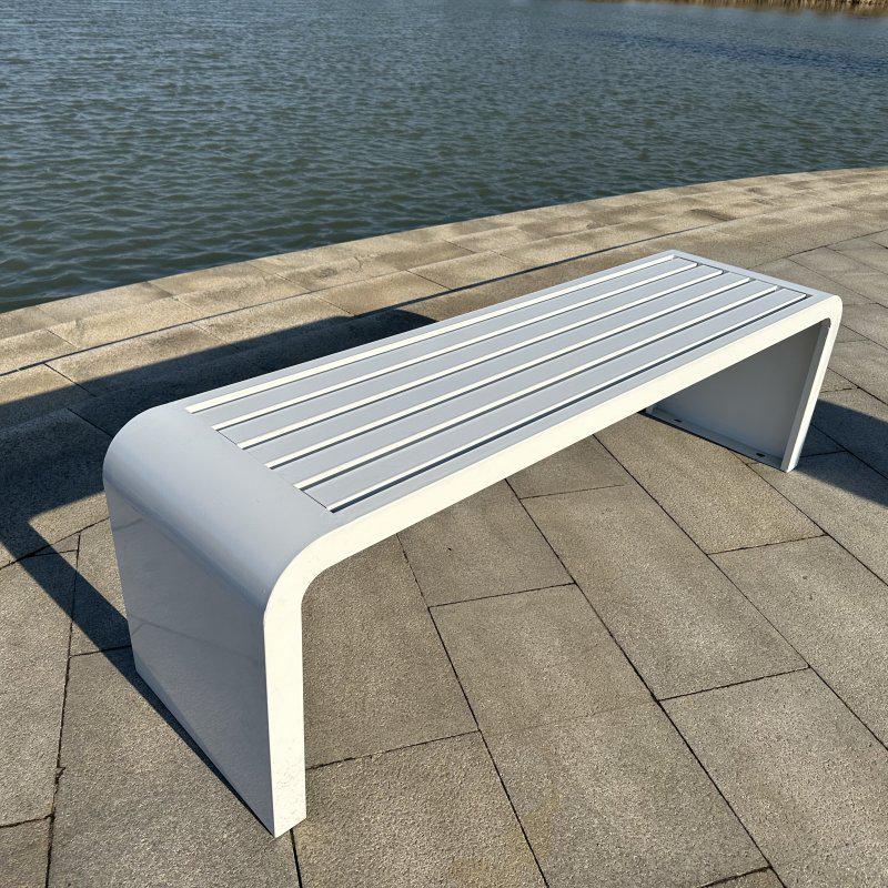Outdoor Park Bench for Leisure and Rest