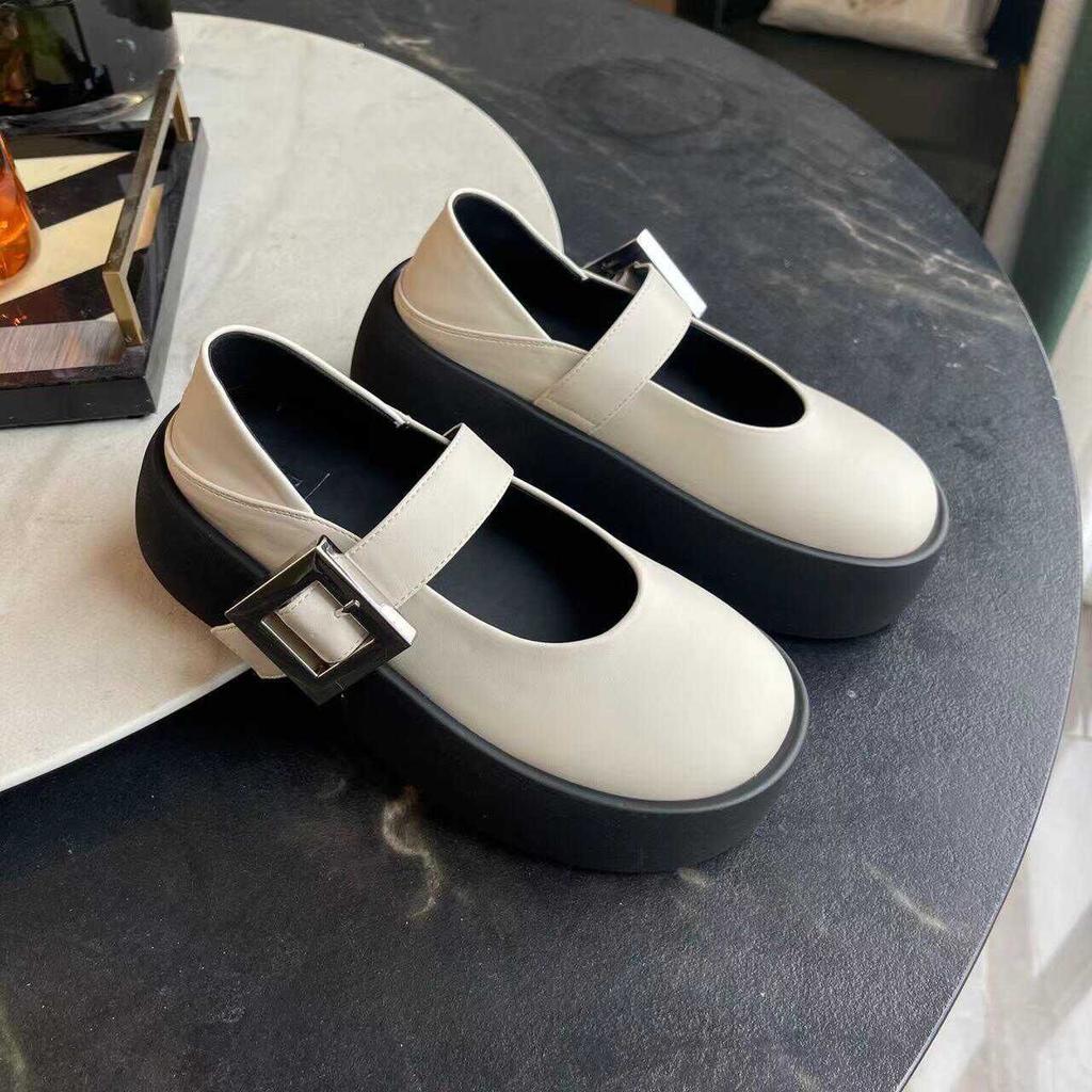 Shallow mouth simple Mary Jane 2025 autumn and winter new boat shoes one-word platform single shoes muffin big head small leather shoes women