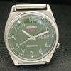 JAPAN VINTAGE SEIKO 5 AUTOMATIC MENS ARABIC GREEN COLOR DIAL WATCH a701302-5 R206a-a701302