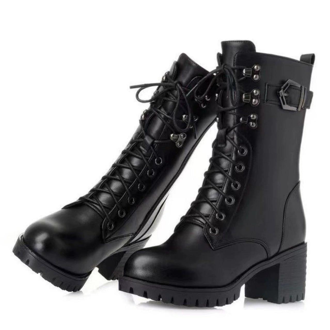 

Зимние кожаные женские зимние ботинки на высоком каблуке, теплые женские военные ботинки из толстой шерсти, высококачественные женские сноубутсы 35