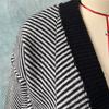 Autumn and Winter Casual Contrasting Diagonal Stripe Single Breasted V-neck Long Sleeved Sweater Cardigan Jacket for Women 3602