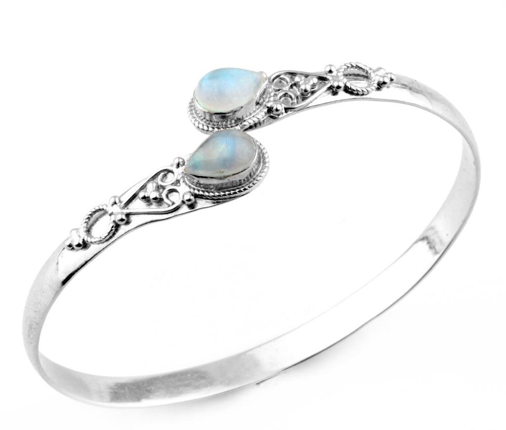 Inlaid imitation green agate retro adjustable opening environmentally friendly alloy couple bracelet