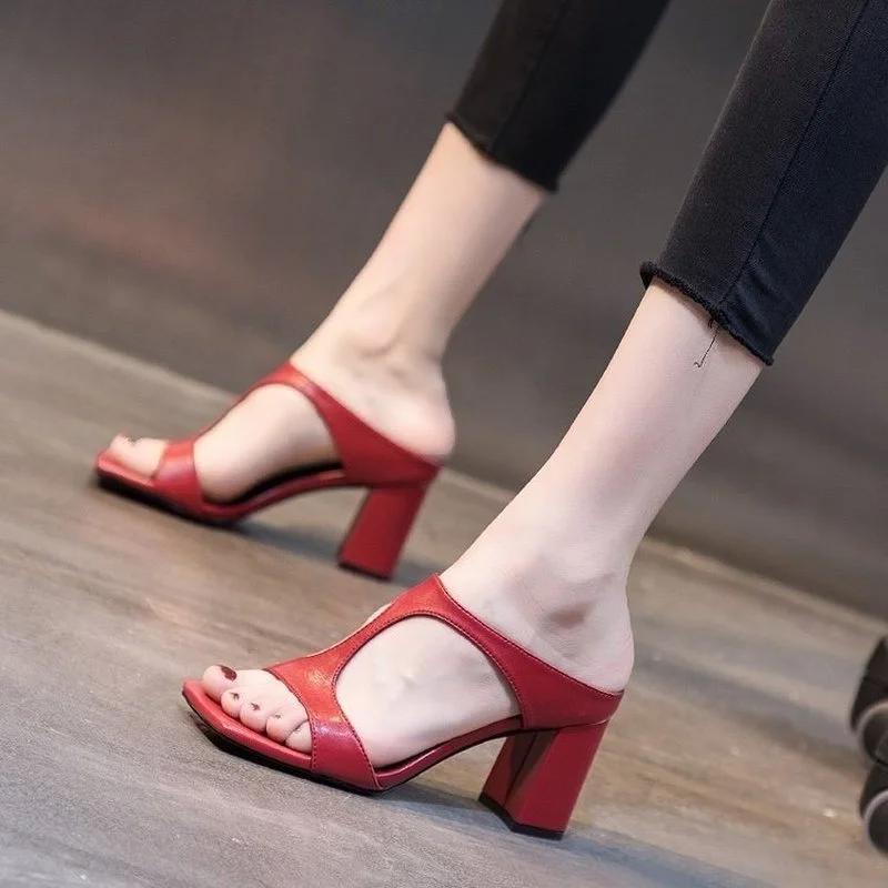 Fashion Women's High Heel Shoes 2025 Spring New Slippers Fashion Versatile Solid Color Medium Heel Thick Heel Square Toe Sandals Women