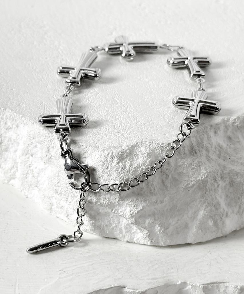 Blessed Bullet Ss-Array Light Cross Bracelet