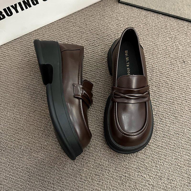 Casual 2025 student platform small leather shoes women's versatile new loafer single shoes fashion spring Doudou shoes British style