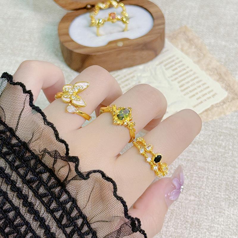 Medieval Vintage Retro Stacked Wearing Micro-Inlaid Zircon Temperament Ring Women'S Niche Design Sense Light Luxury Butterfly Ring