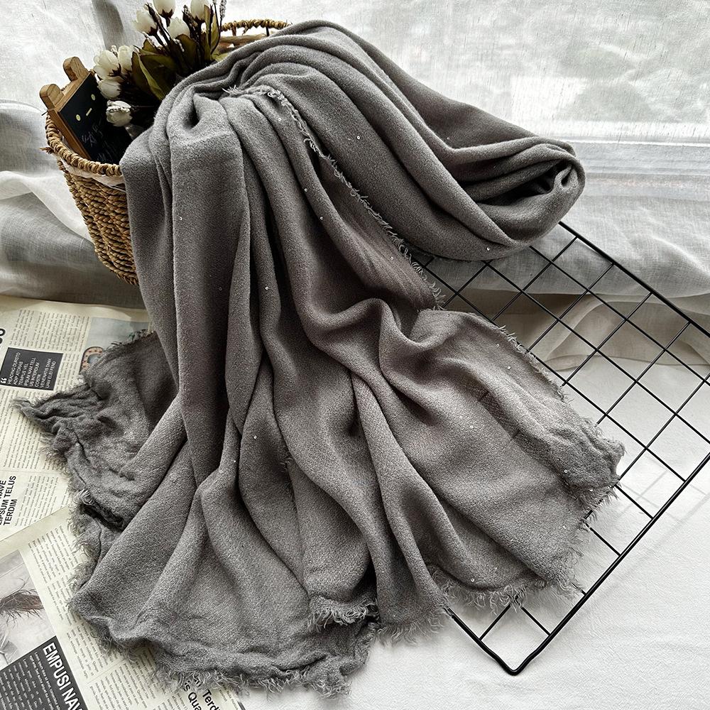 Source Retro dirty dyed sequined acrylic scarf women's four seasons are easy to match medium and long soft headscarf fringed shawl