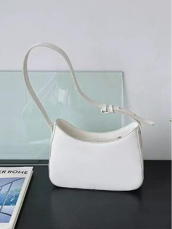 

Высококачественная сумка через плечо в корейском стиле: Модный тренд весна/лето