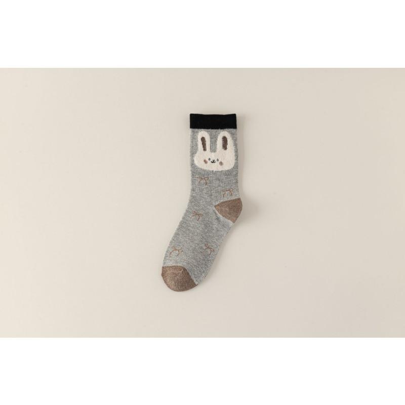 Autumn and Winter Comic Animals, Cute Cartoon, Retro Plush Illustrations, Color-blocking Mid-calf Women's Socks, School-style Pile Socks